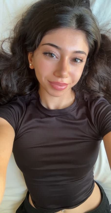 ai brown eyes teen facial and blowjob(DM ME FOR REQUESTS)