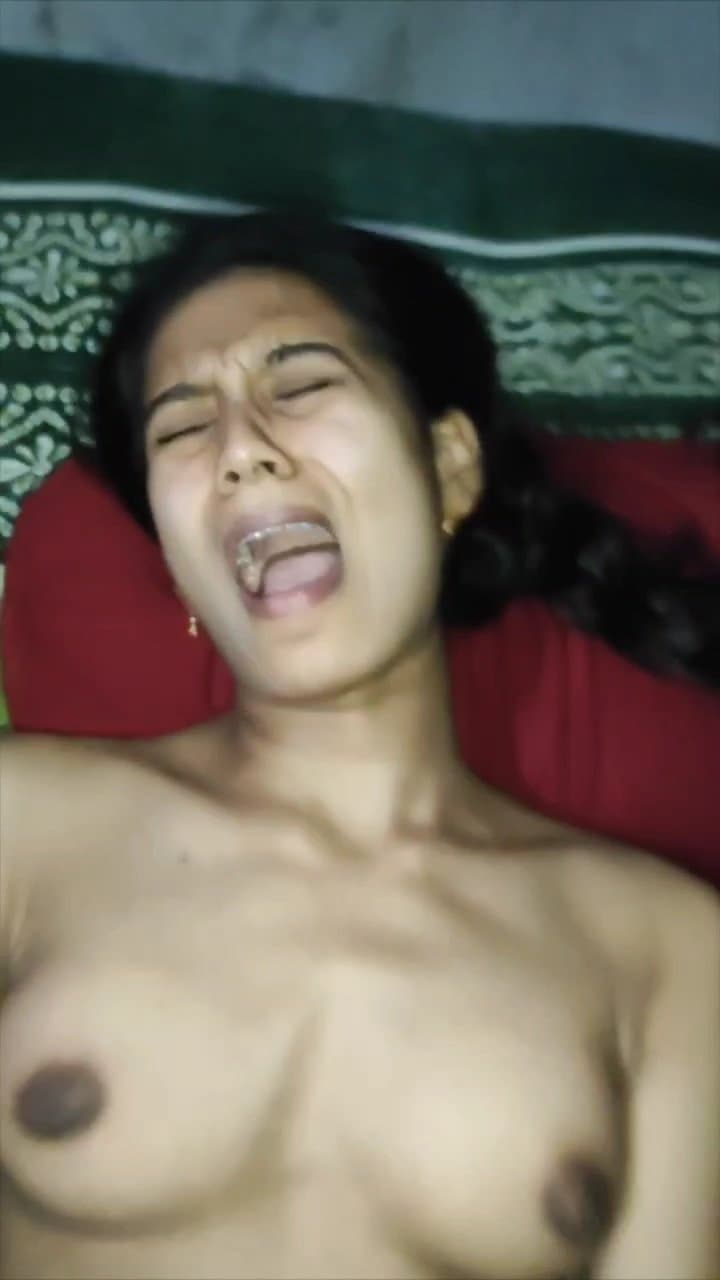 Indian teen girl get painful fuck