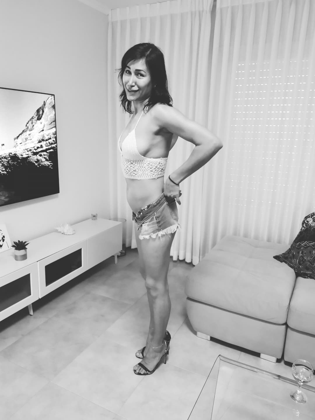 Yana Sunrise Sweet Slut Nude Model WIFE 37