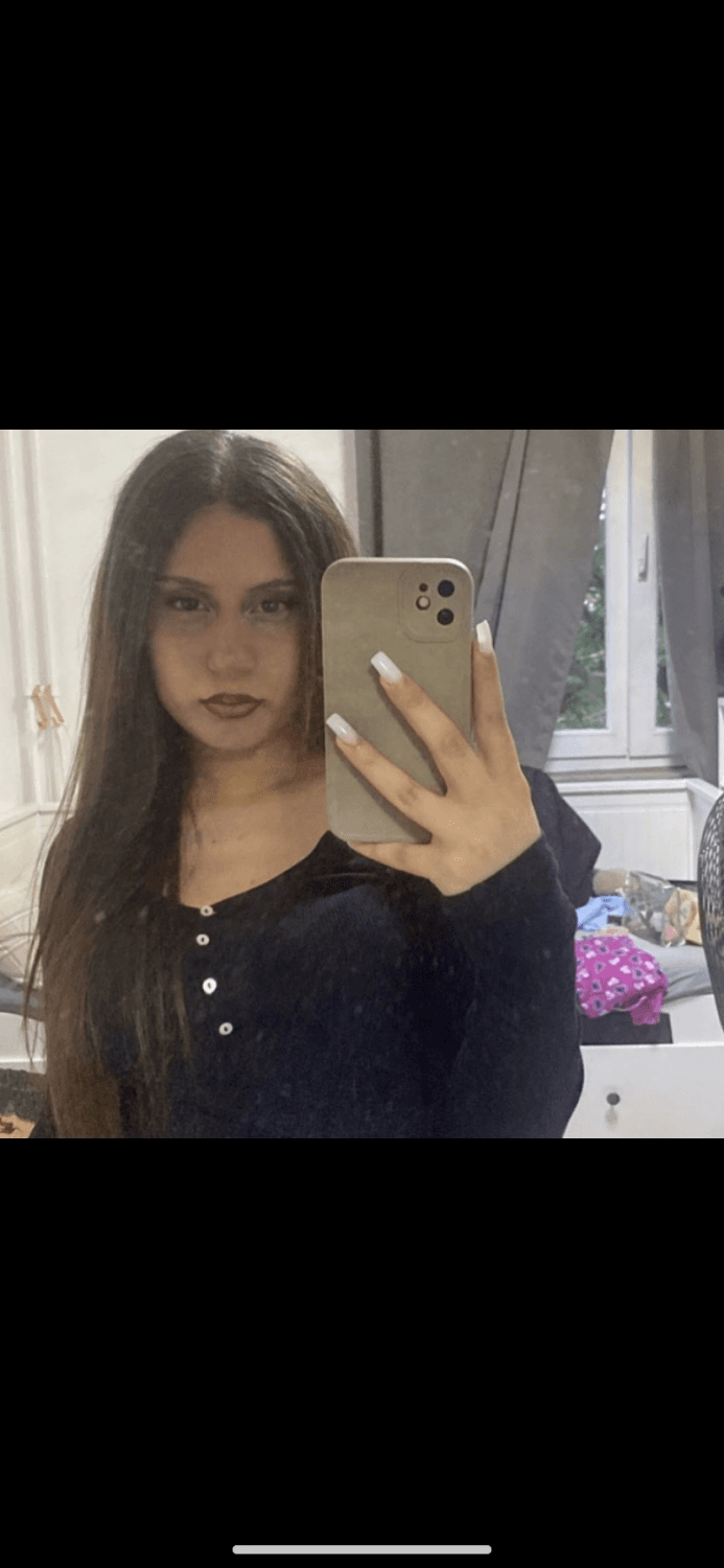 Can Anyone help me make my cousin a webslut pls DM i Need help!!!