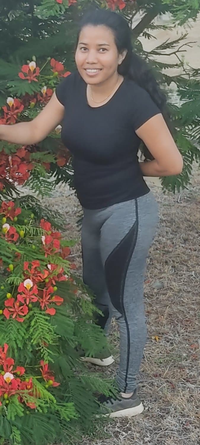 poor asian babe get showed by her her boyfriend