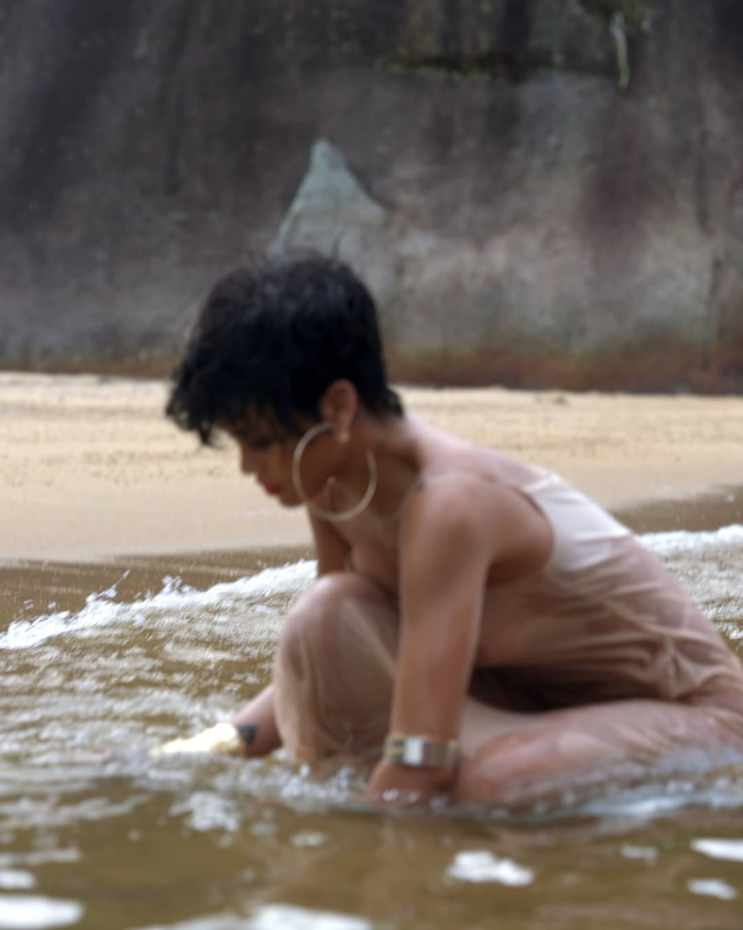 Rihanna - 2014 Vogue Brazil Outtakes v1