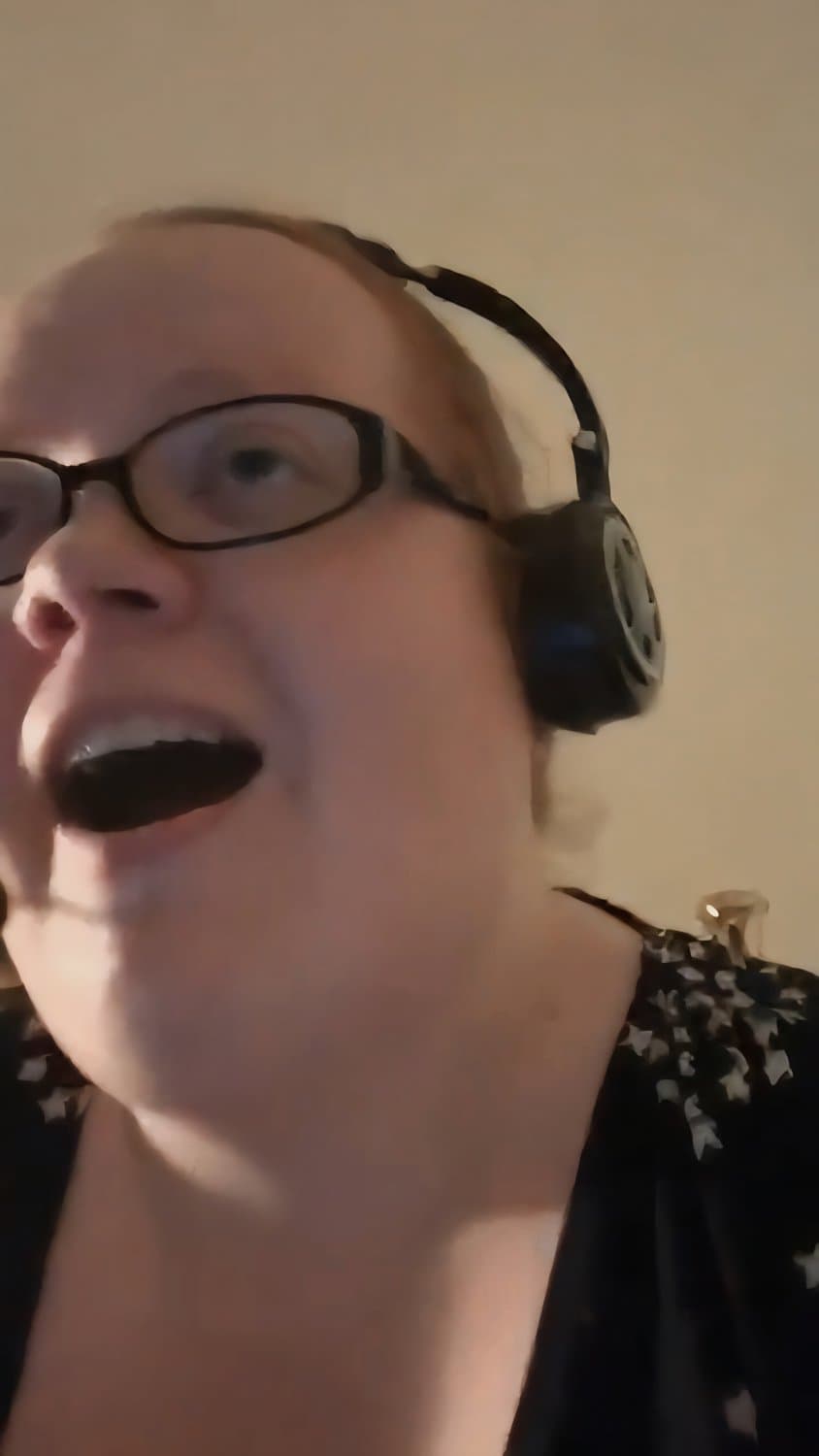 Faces of bliss v4 bbw gamer with vibe in panties