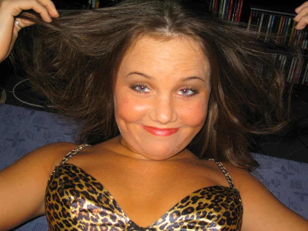 cutie has a photo shoot