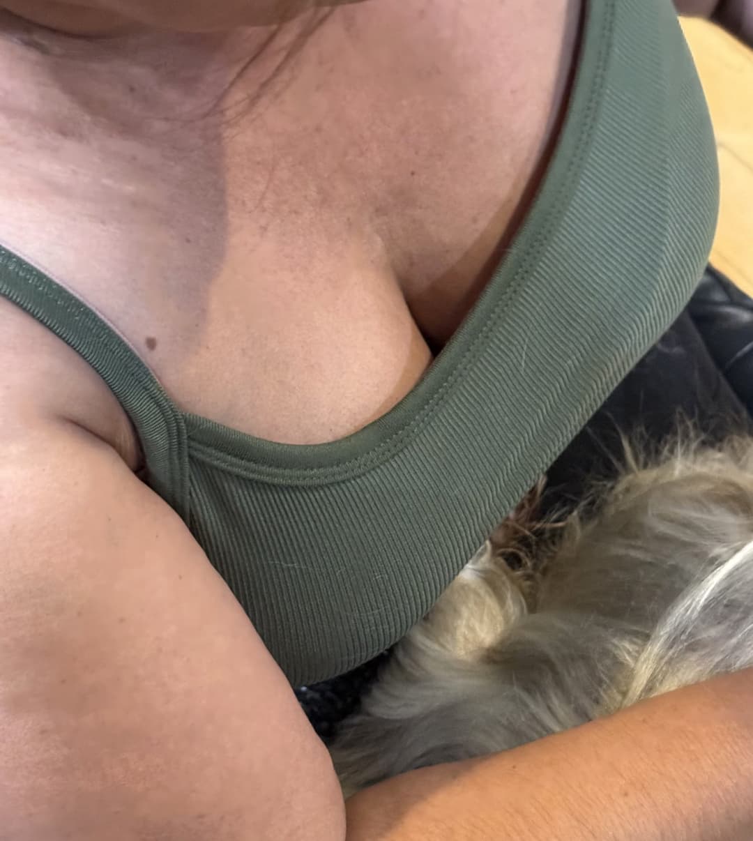 More creep shots of my big booty Latina grandma