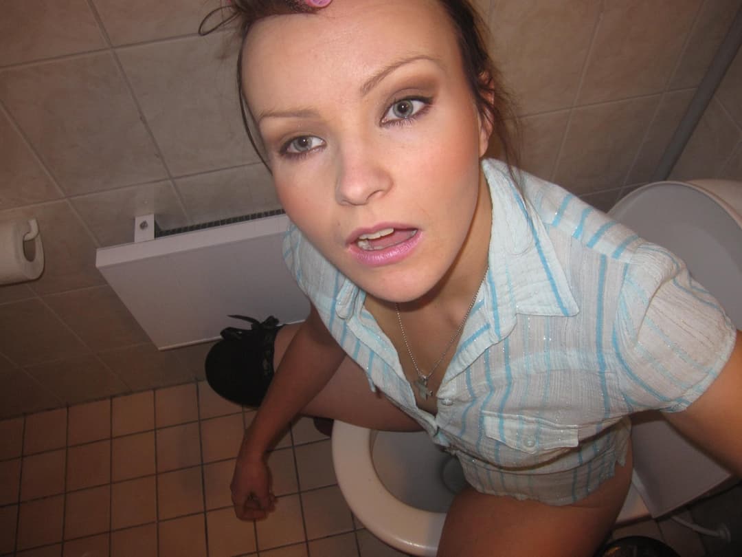 Mouth fuck of stupid 18 years old high school teen whore amateur escort hooker slut cocksucker