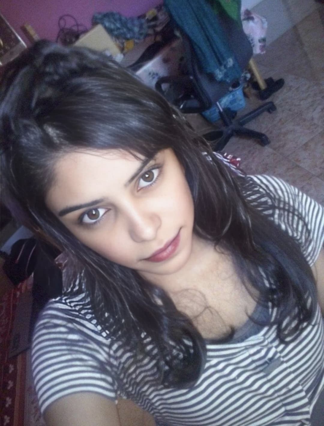 Aania 23 year old teacher Malaysia