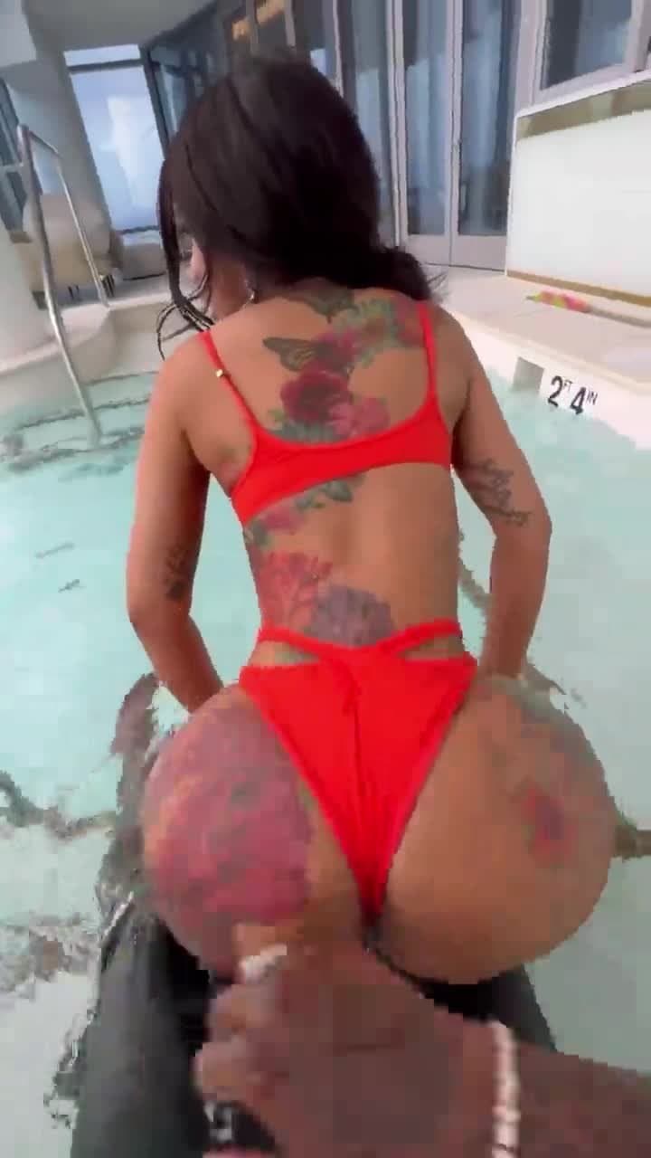 CELEBRITIES TALKING NASTY ? (Cardi B, Nicki Minaj, Ruby Rose, Billie Eilish...)