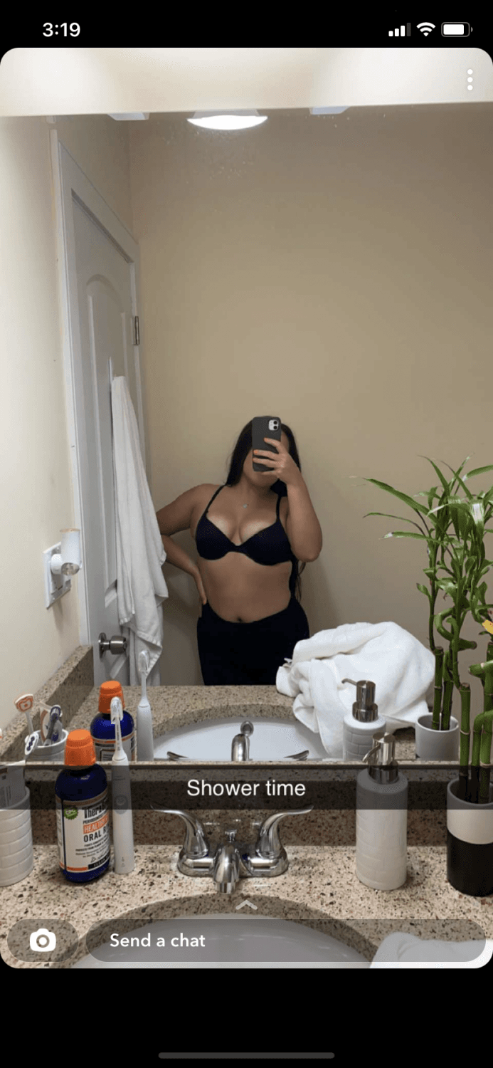 Latina teen cutie forgot to logout Snapchat on campus computer