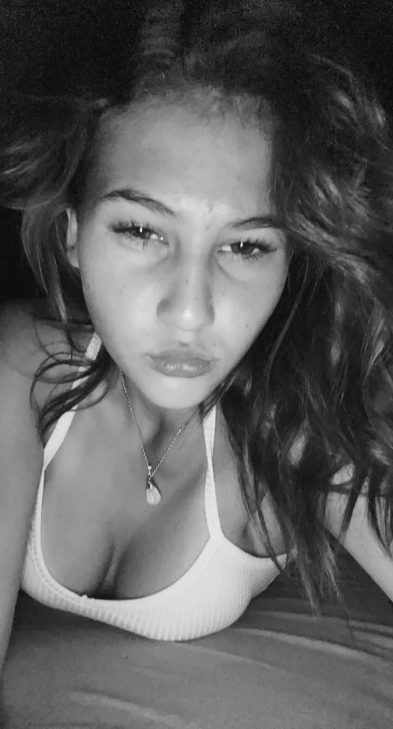 19 yo college freshman takes it in the ass