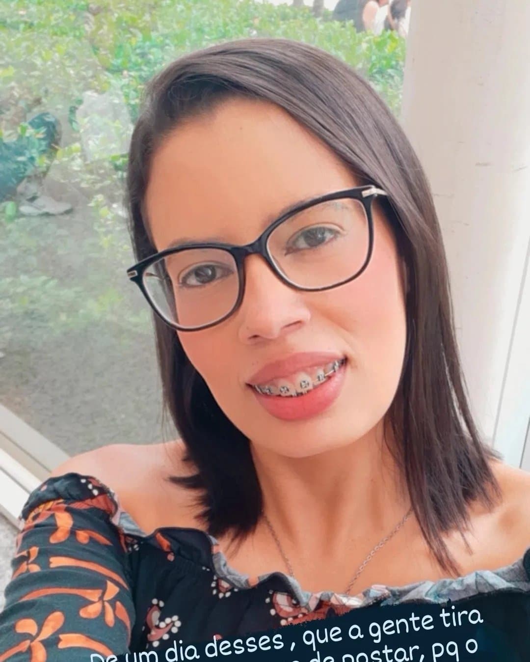 Mãe solteira branquinha gostosa e corna