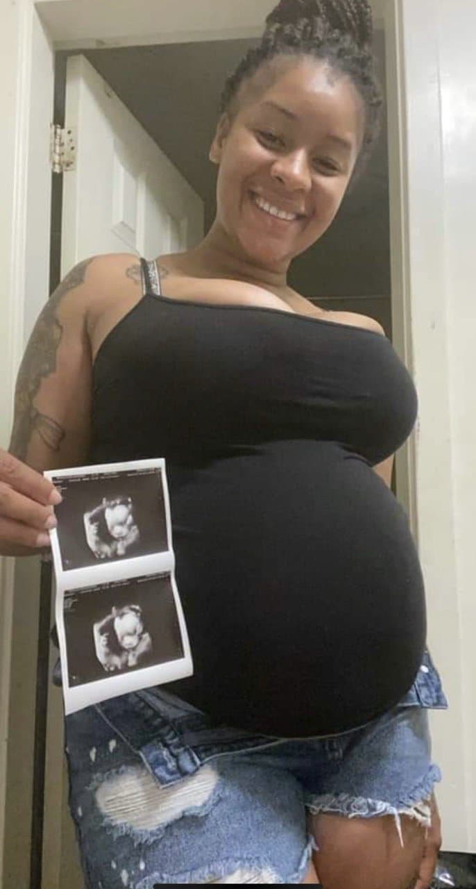 Pregnant whores Dejah, Dana & Heaven get cocked by horny perv