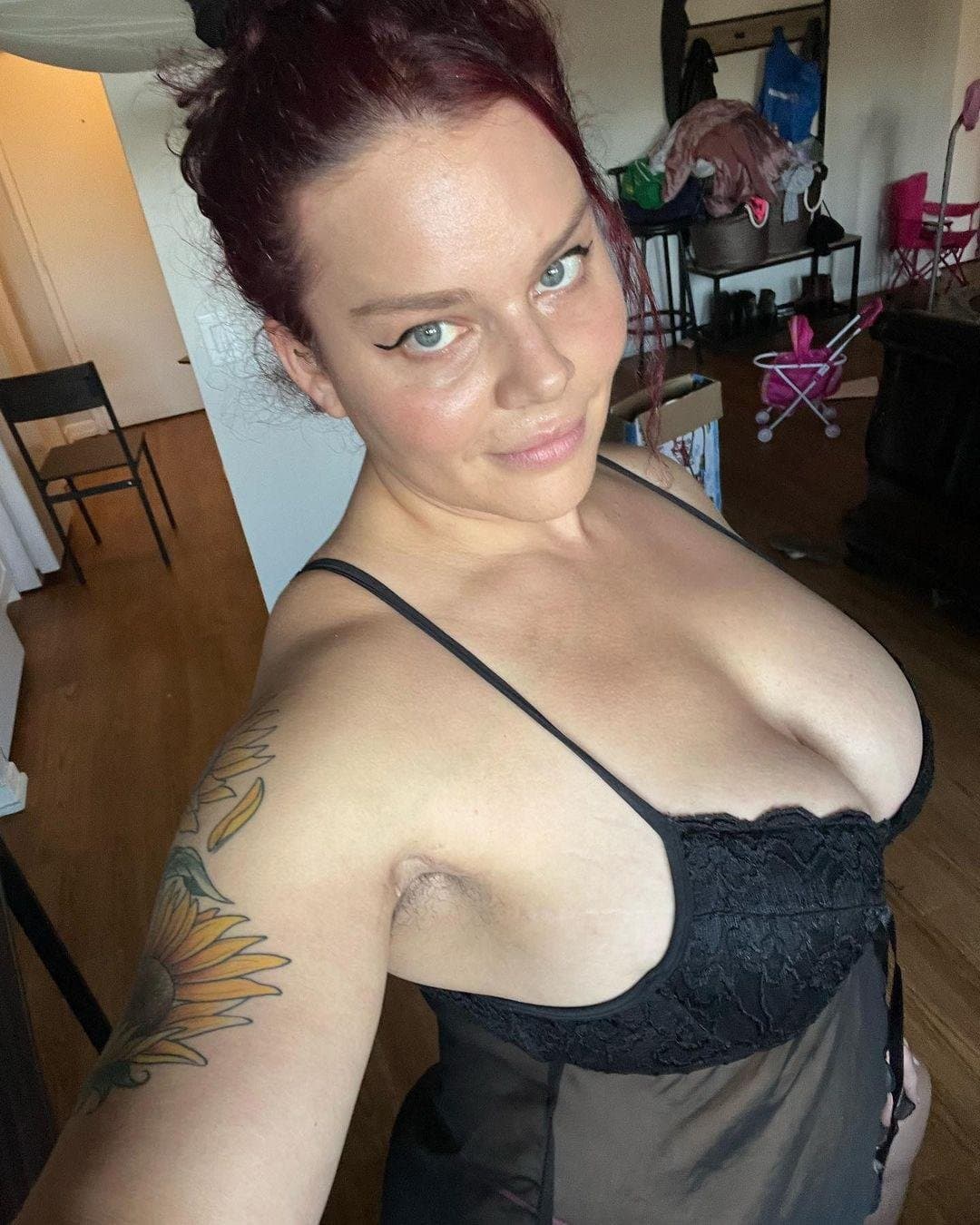 Su mirada es hermosa