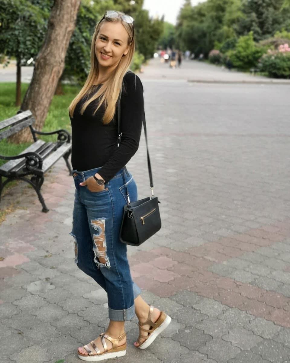 Sanela 30yo Serbian-Hungarian, part 2