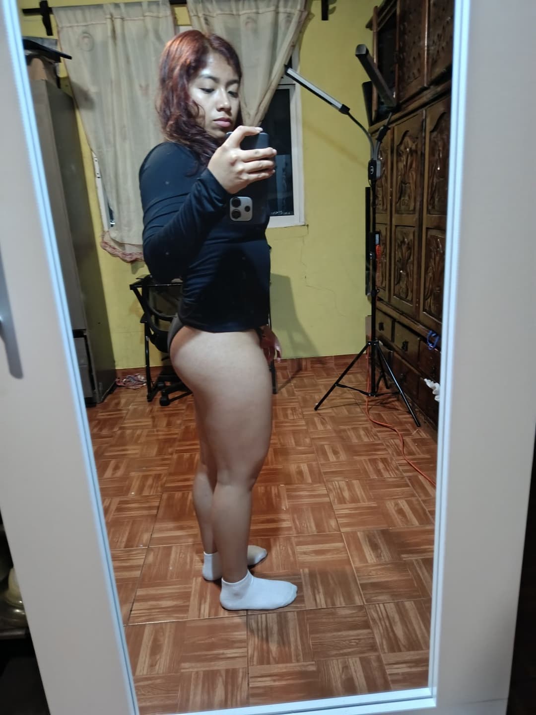 zorra piernuda en calzones