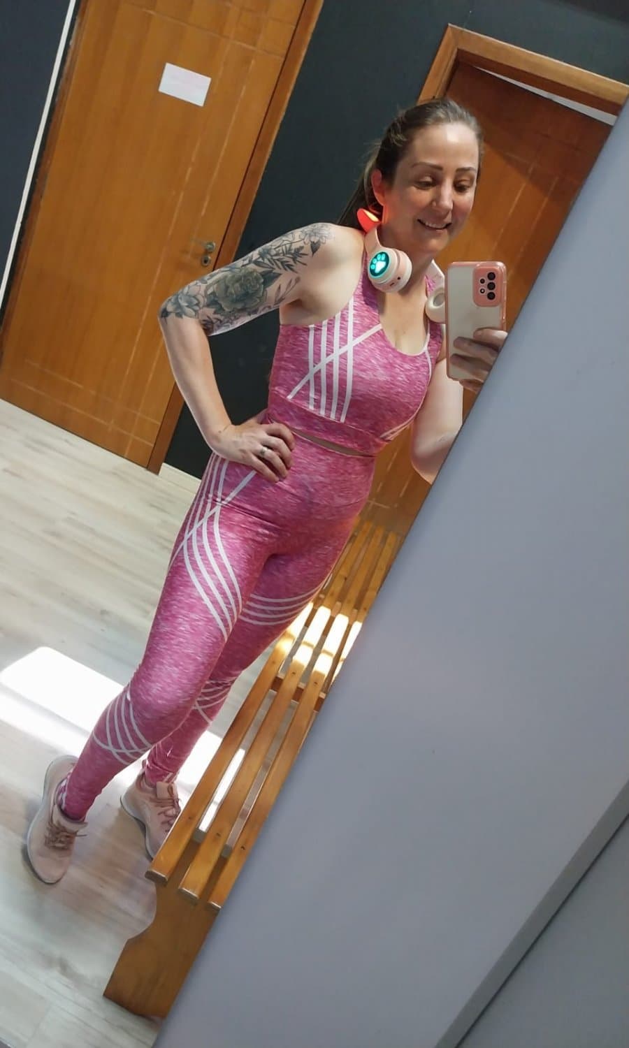 Quem é ela? Doido para saber