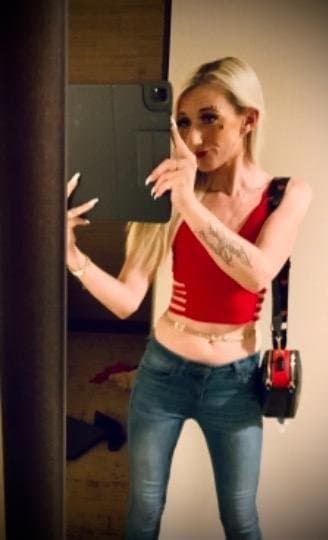 27 year old escort Snow Bellz in Las Vegas, North Las Vegas, summerlin area , downtown , Fremont ,