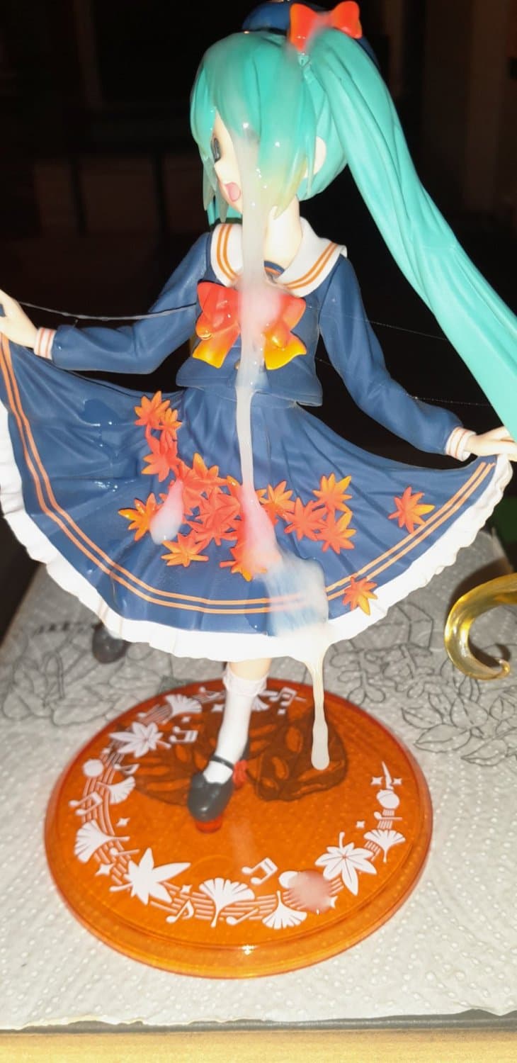 SoF #4 - Hatsune Miku (Fall)