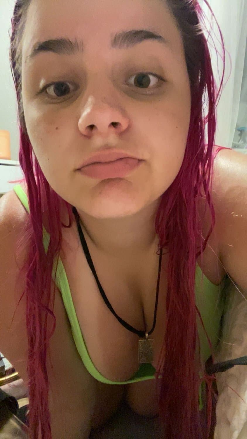 PAWG teen already wants to start an onlyfans