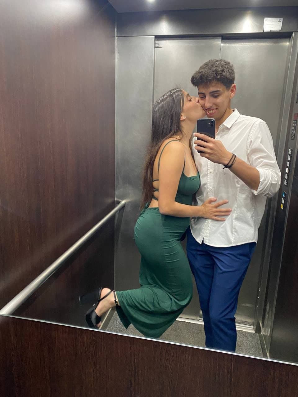 comeu a novinha argentina da bunda lisinha