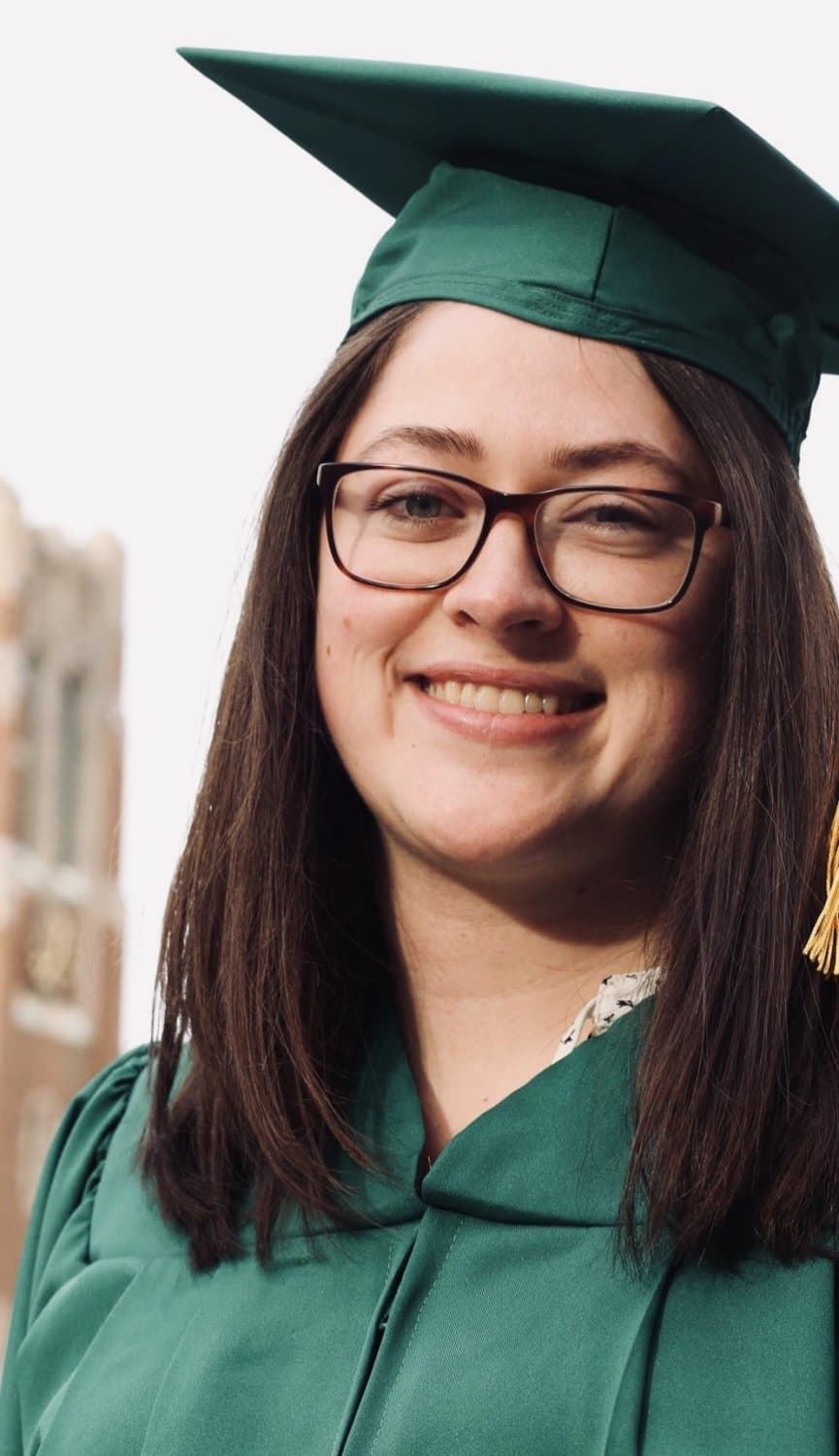 Nerdy frat house whore Kristen