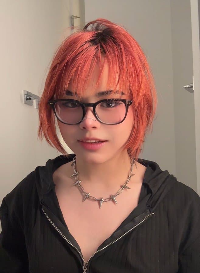 My all time fauvorite cum fountain tranny