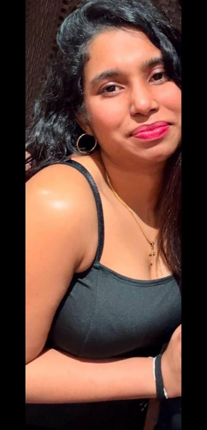 Desi Cute Indian/Sri lanka Busty Newly Married Rich Wife Homemade Doggy Fucking & Blowjobs