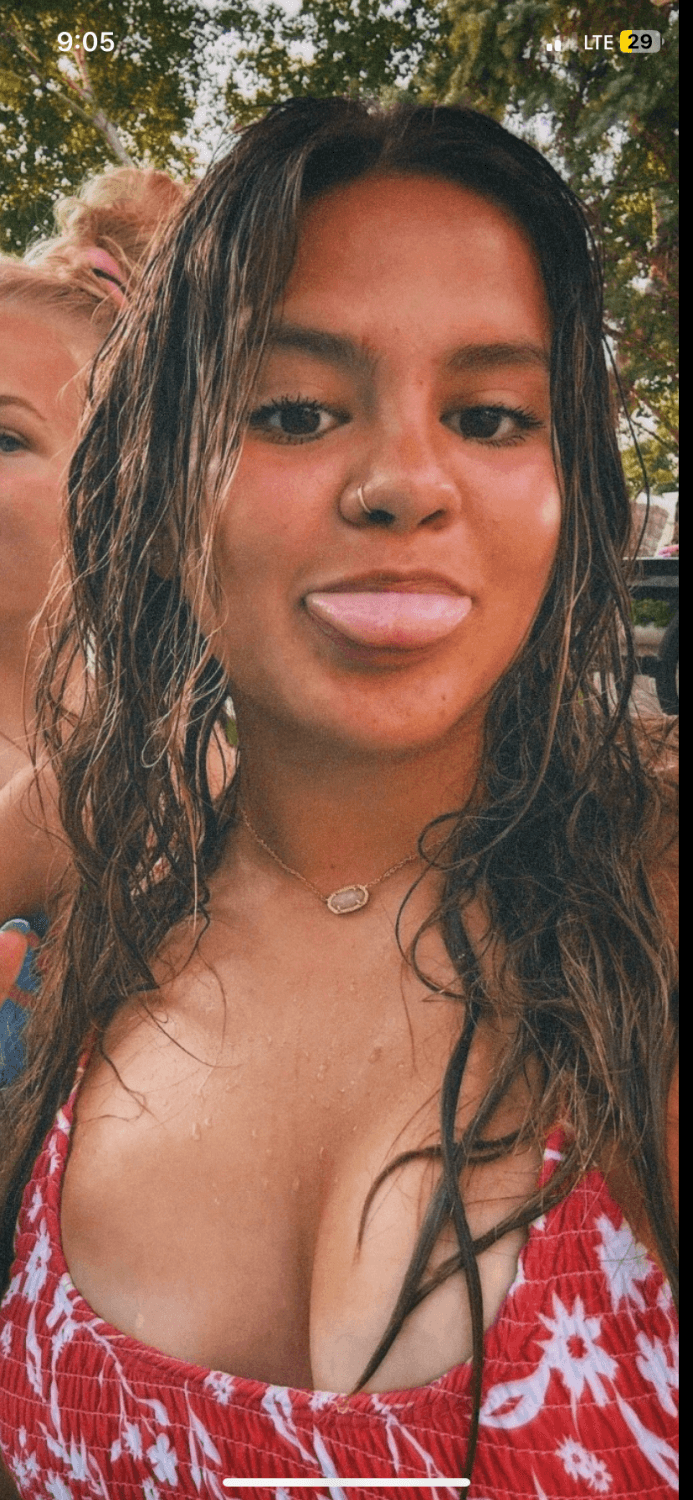 Who would clap charlise’s cheeks? Let her milk you? Kik: BrutalFGasms