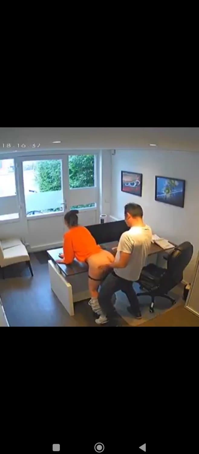 Young girl does anal at Boss in office and gets caught by customer