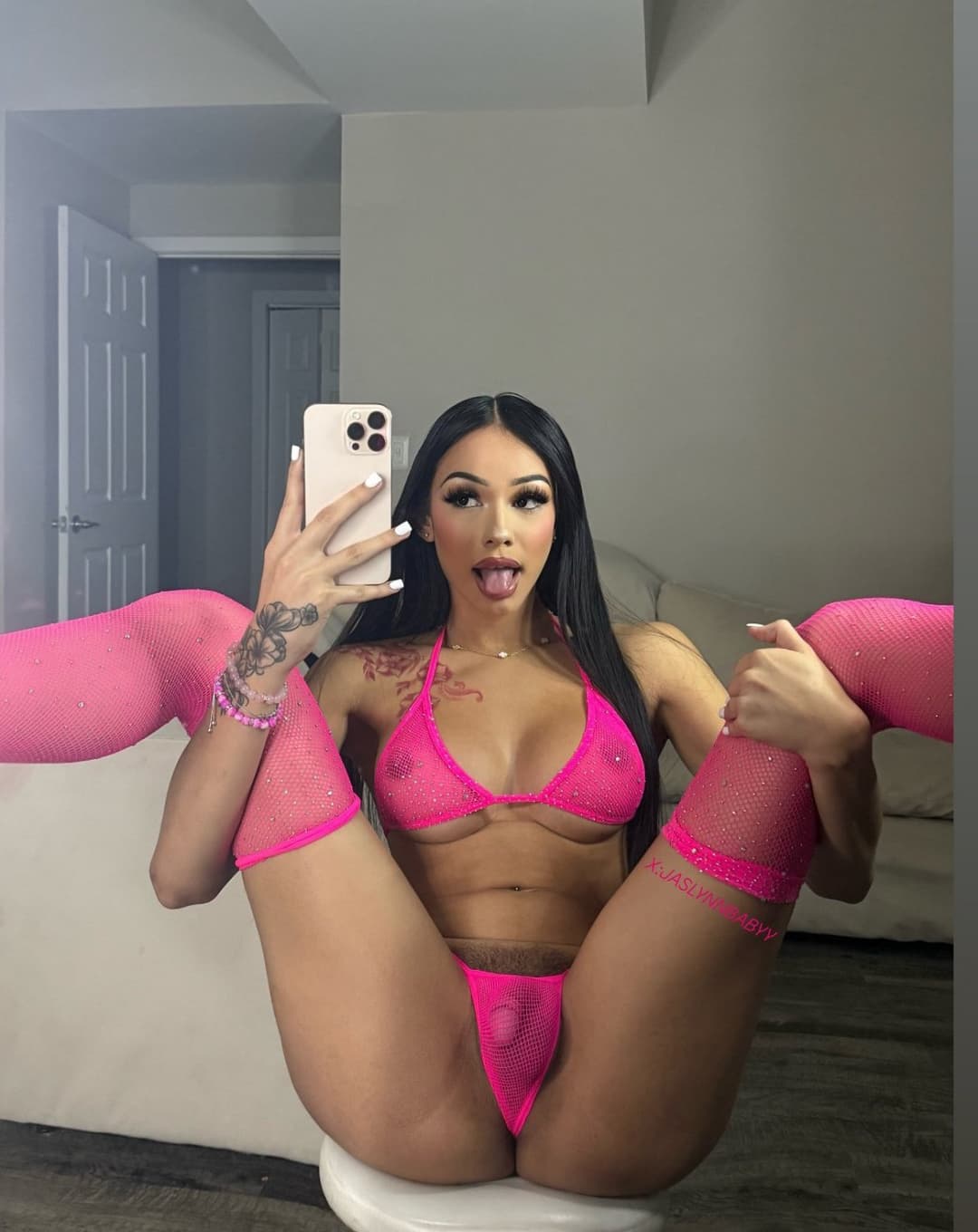 Feminized Sissy Sluts ?