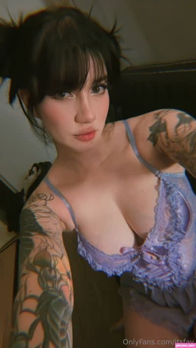 Suicidegirls-Fay-Onlyfans