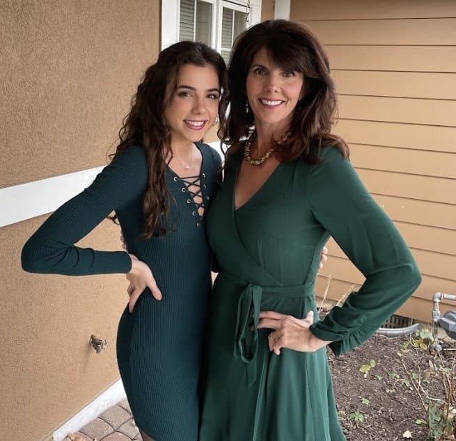 Dee and Alessandra (Mother/Daughter)(Bikini)