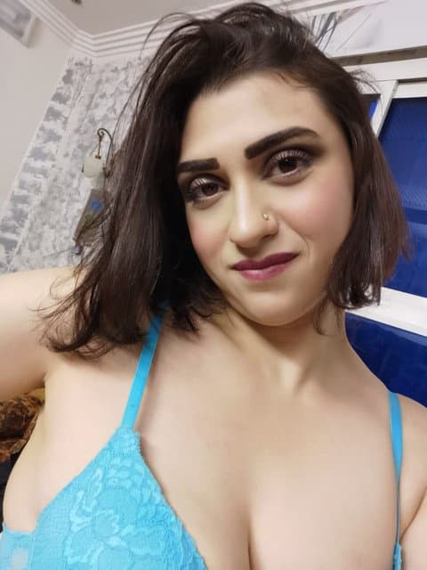 Beautiful and attractive Iraqi wife7771