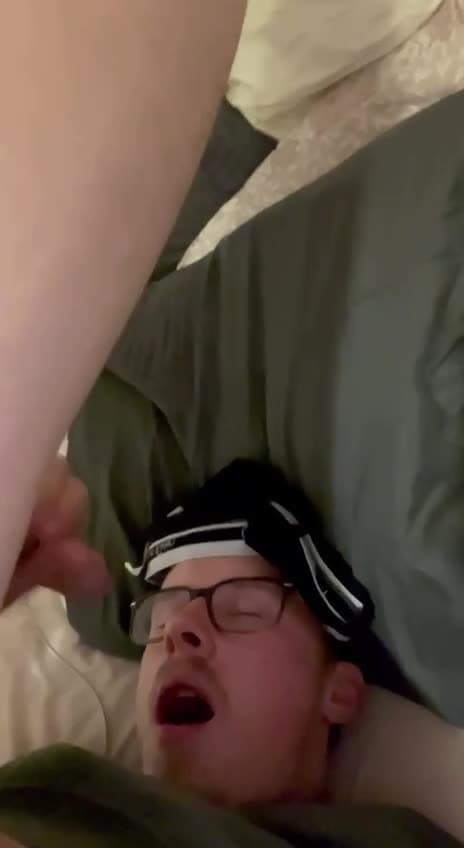 23 year old taylor jay Williams freak slave boi positive he actually wants his life ruined.