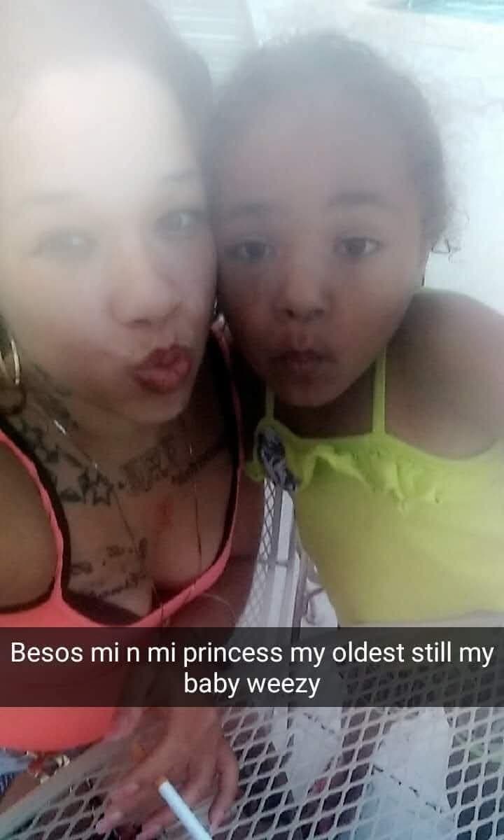 Some pic of a sister that needs some cum in her badly hmu