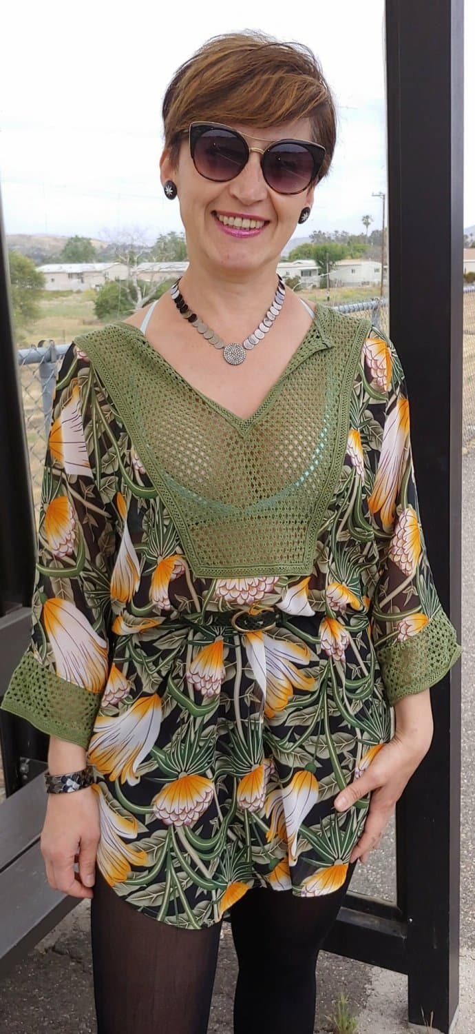 Click to view full size Fit Mature Trophy Wife Dressed Undressed Posing