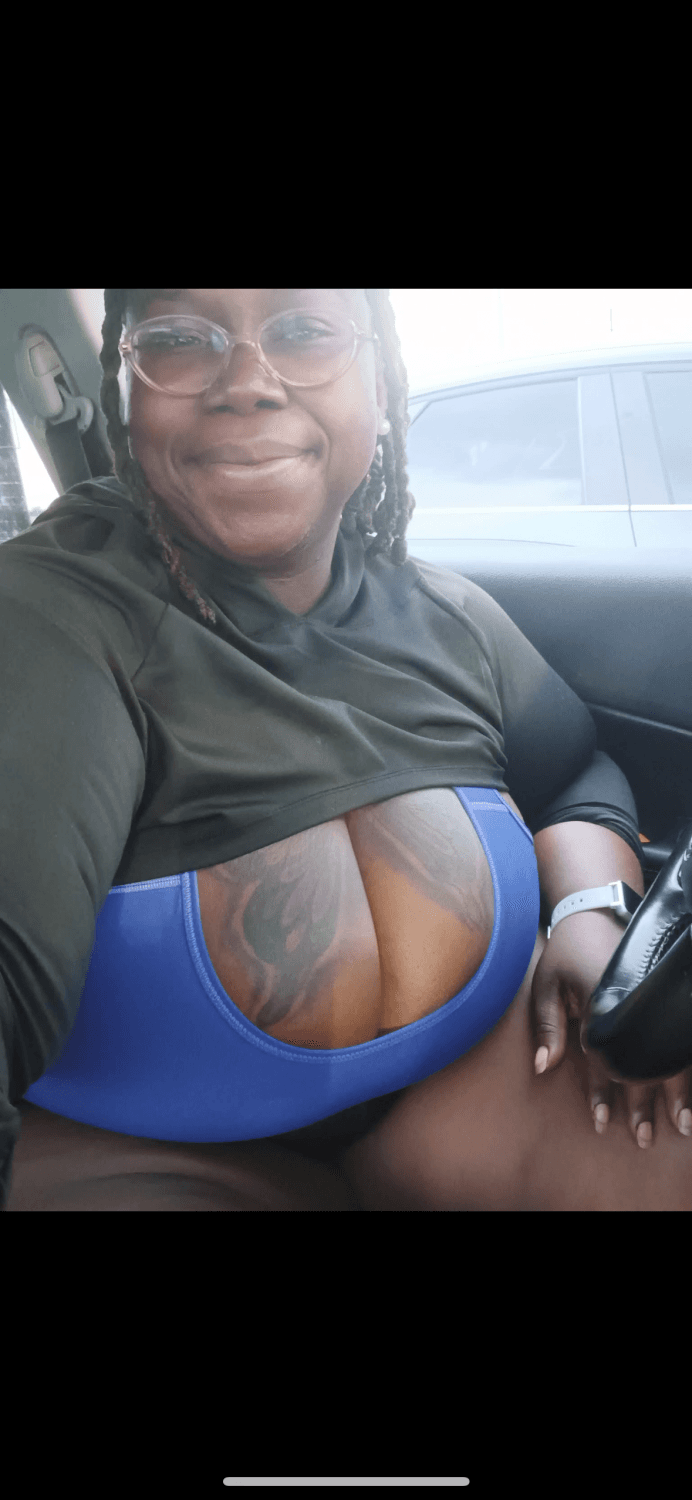 Bbw with massive chocolate tits