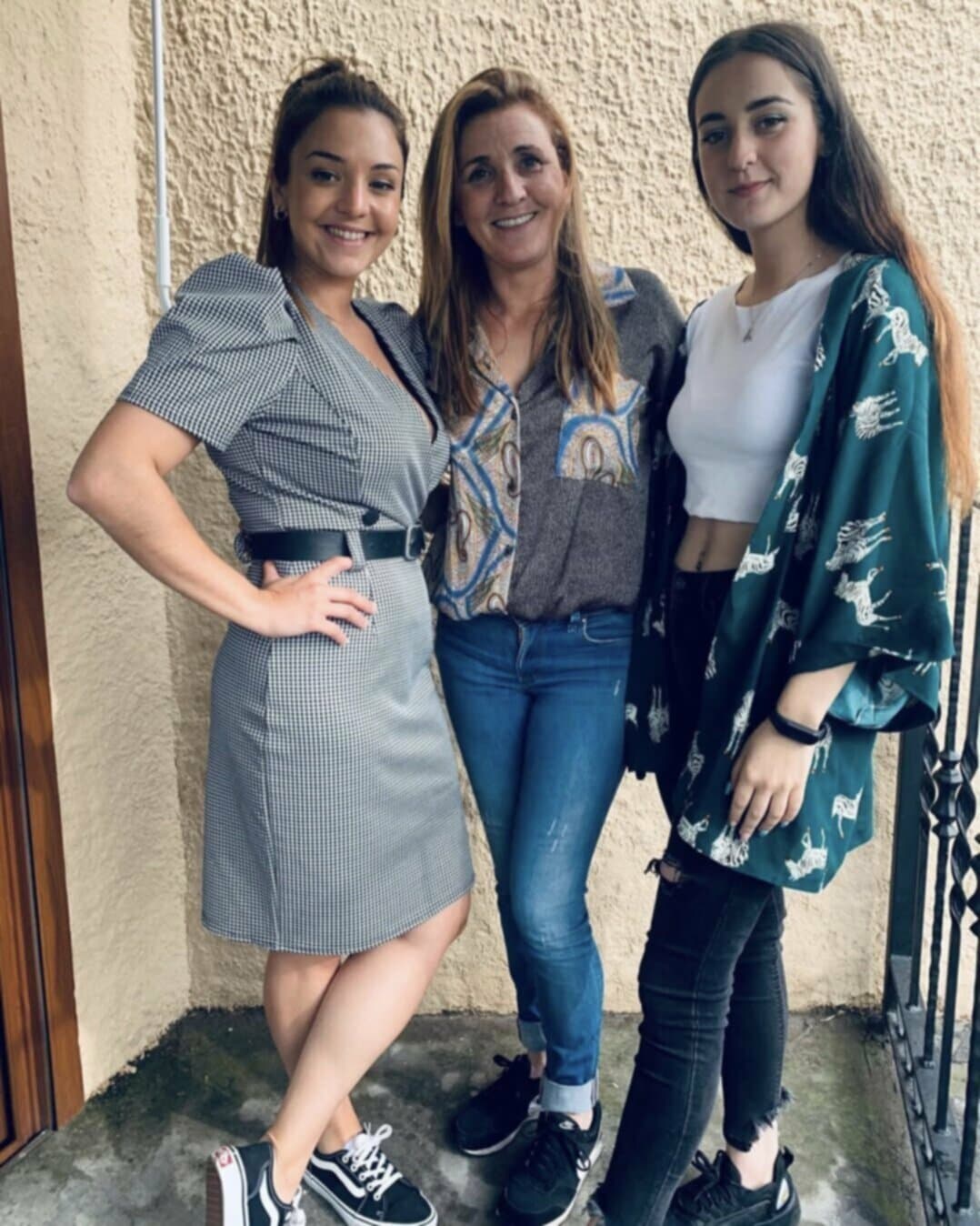 N4G0R3 - 33yo Slut Wife - Given Freely by her Hub