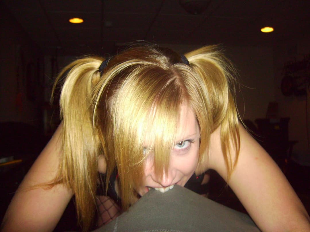 Click to view full size Webslut renowned Stacie R., forever wank fodder on the ?..??