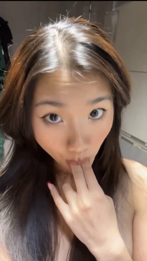 18yr ABG Asian Teen TikTok Goon Slut LEAKED! Perfect set of juicy teen tits and Ahegao face! Nudes!!