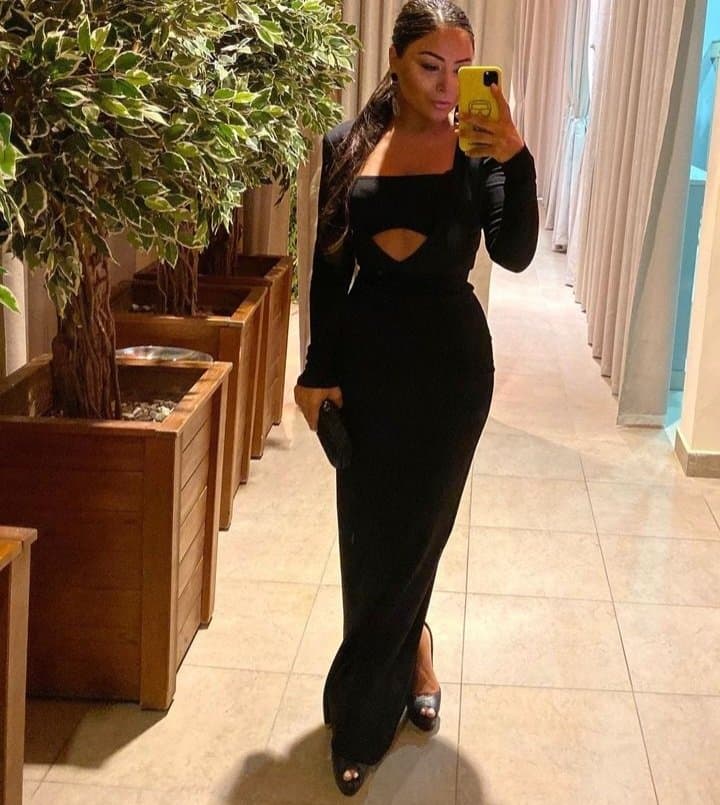 Sexy glamour feet pedicure woman