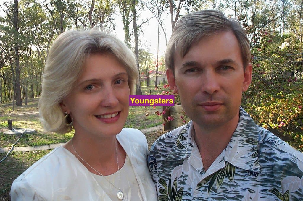 Aussie marries Tennessee Country Gal, loves to share her.