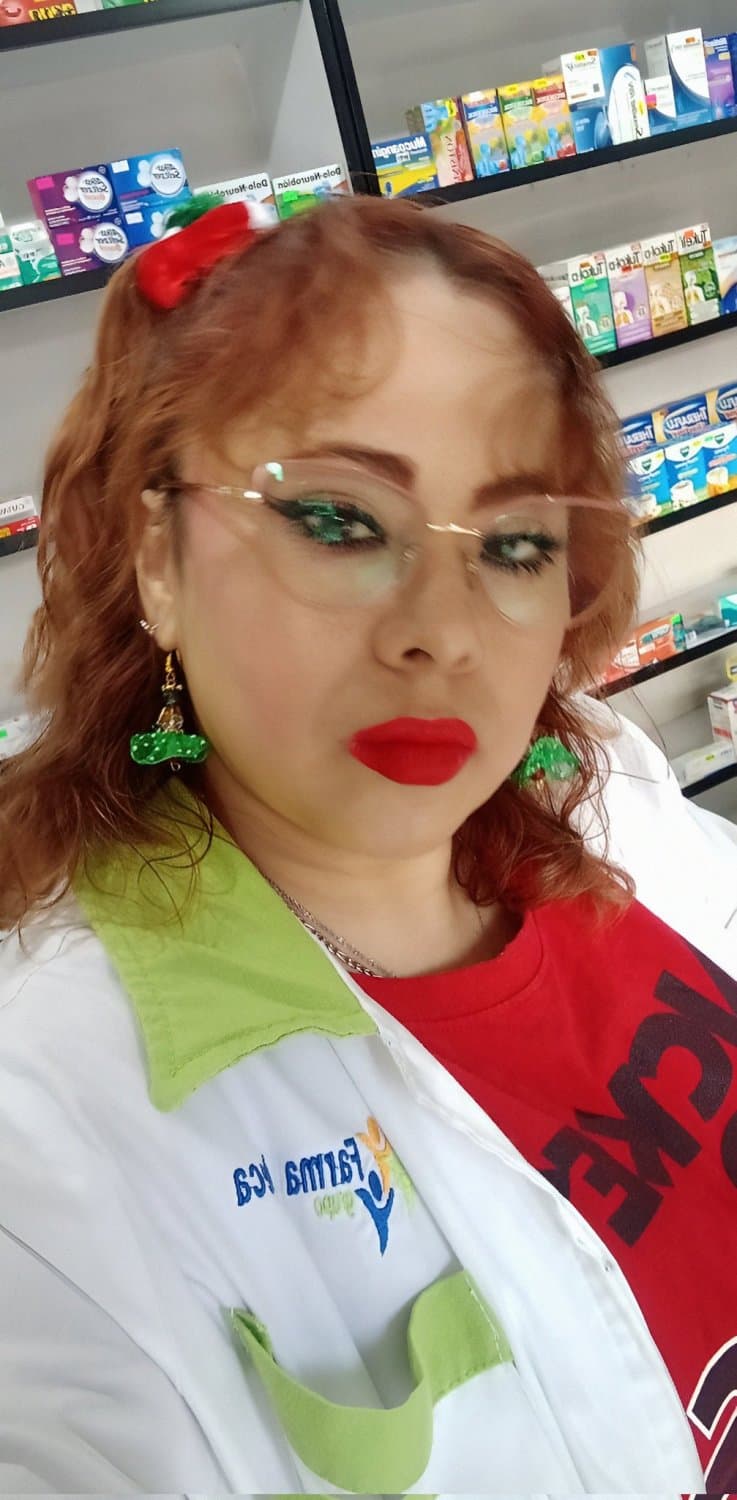 Gaby Bravo Puta Farmaceutica