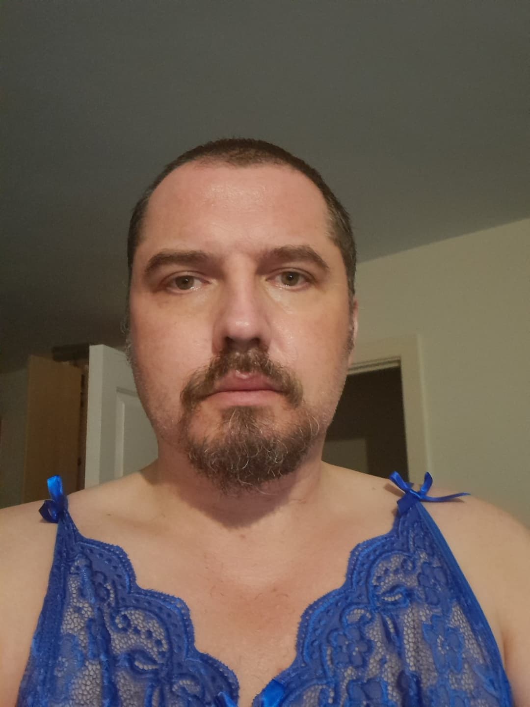 Human toilet David Smith, Cheshire, CW10 0AF, flat 2.