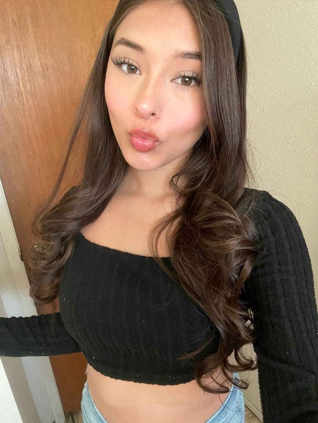 Jewels irl sexy Latina