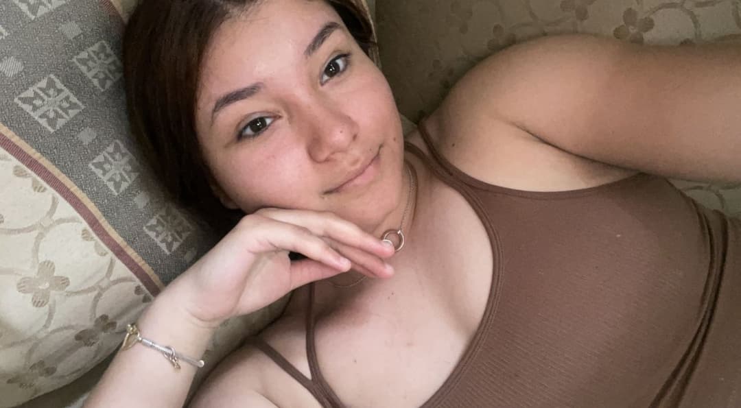 Mexican Teen Slut Big tits 18 old delicious teen?