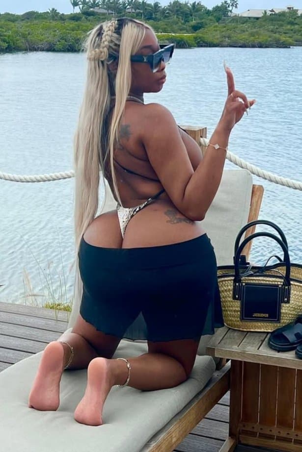 Ebony Baddies Ms. Koi & Zmeena