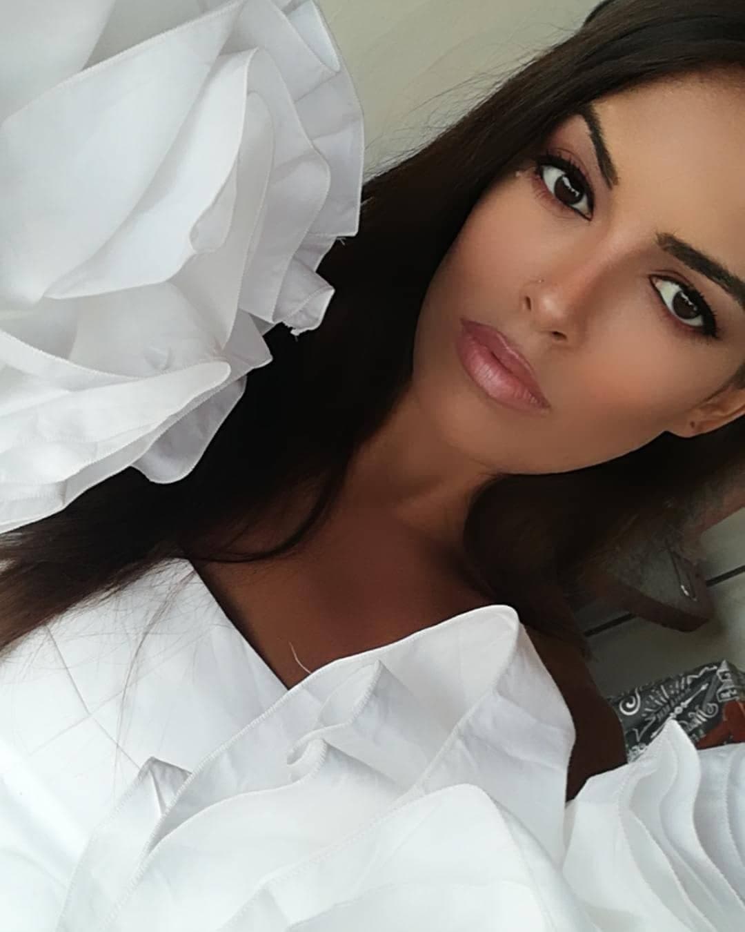 Valentina. Save 4 u & reach 10 repost.