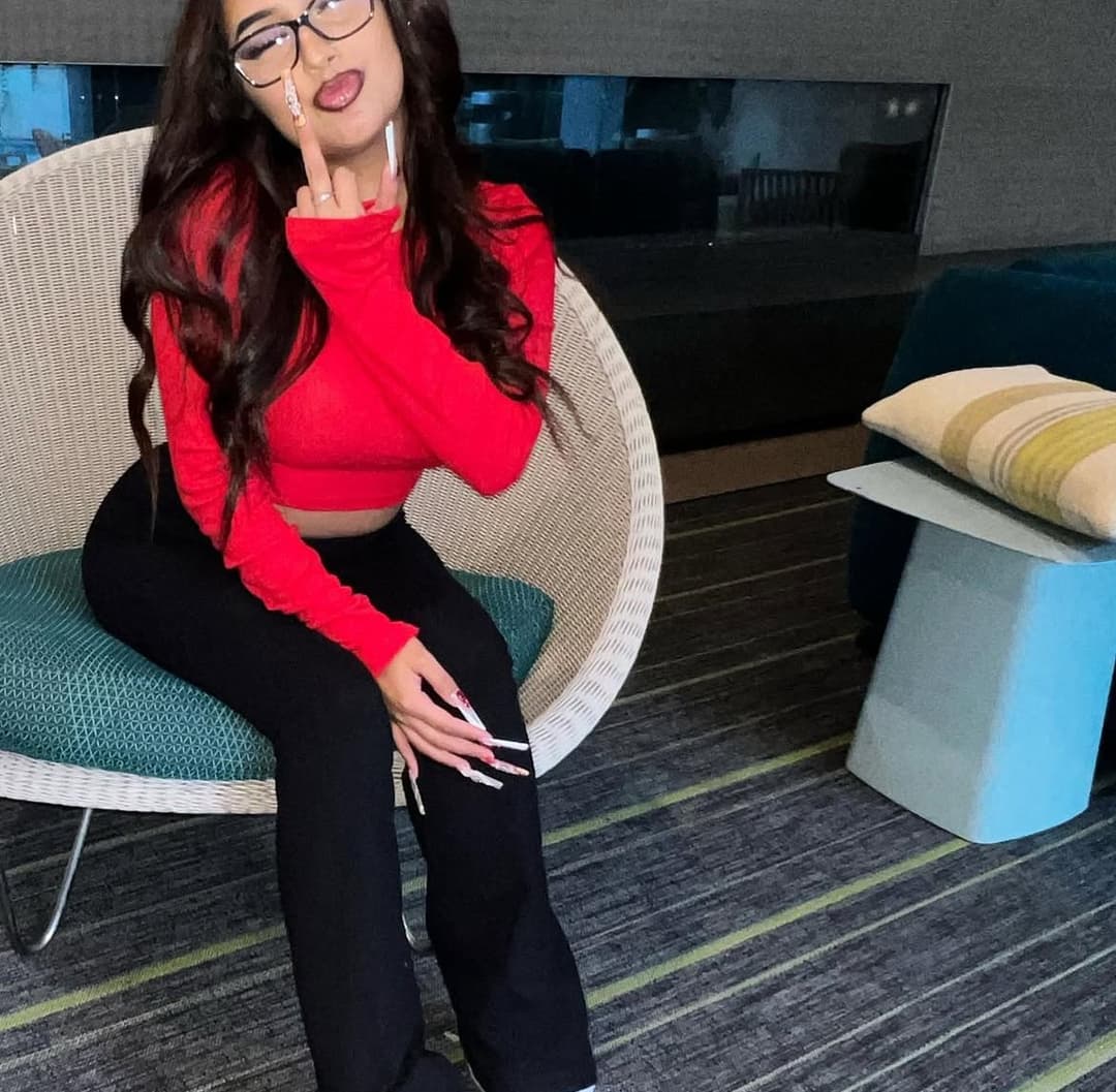 Anyone got these girls or anyone that went to Piedmont hills?