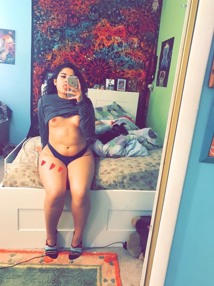 Fine ass Latina wit a phatty